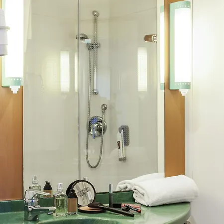 Hotel Ibis Montmelo