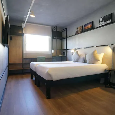 Ibis Montmelo 2* Granollers