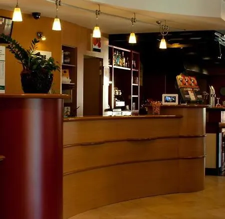 Ibis Montmelo 2*