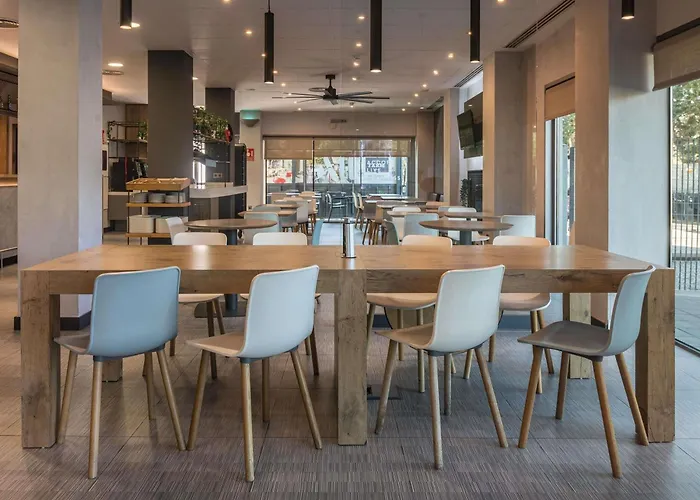 Ibis Montmelo Hotell